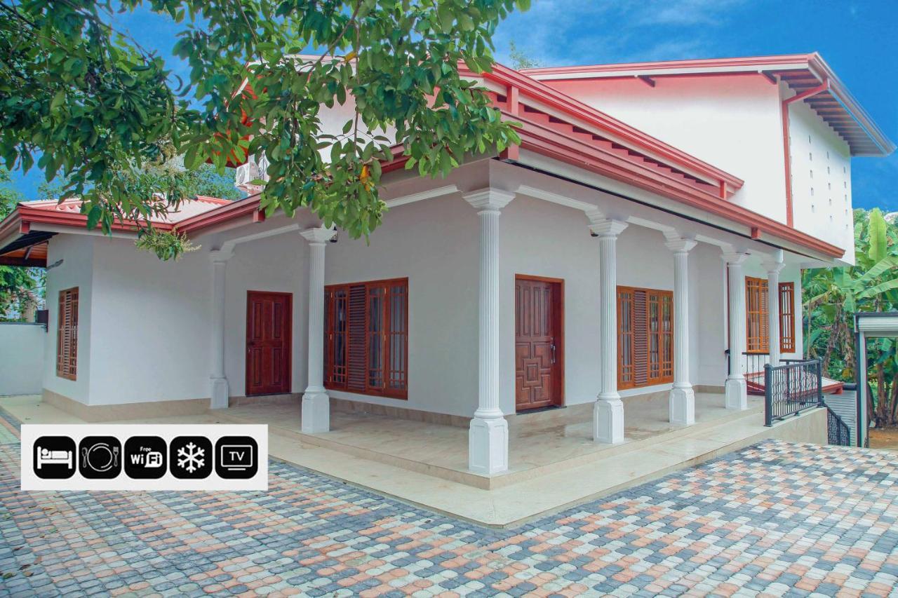 Hotel White House Ratnapura Dış mekan fotoğraf