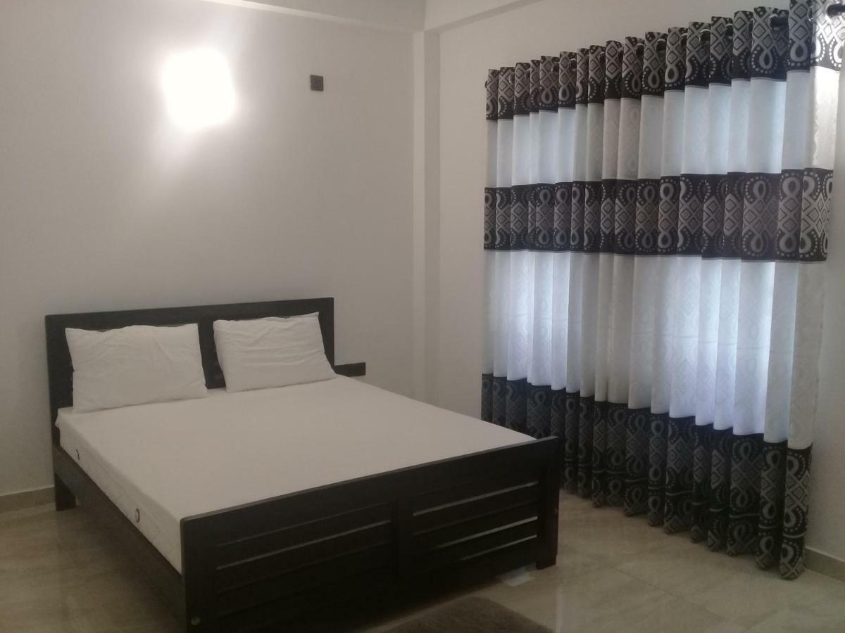 Hotel White House Ratnapura Dış mekan fotoğraf
